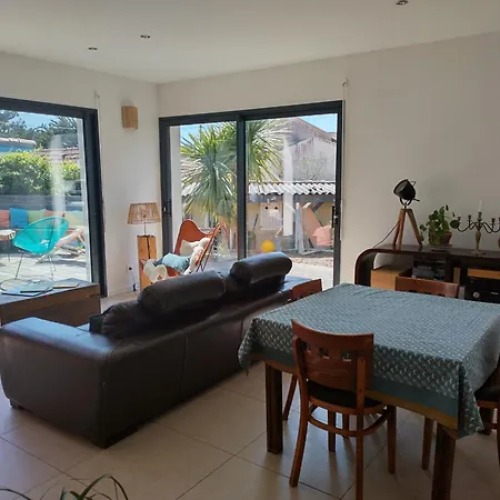 Holiday home Maison Calme A 200m De L'ocean *